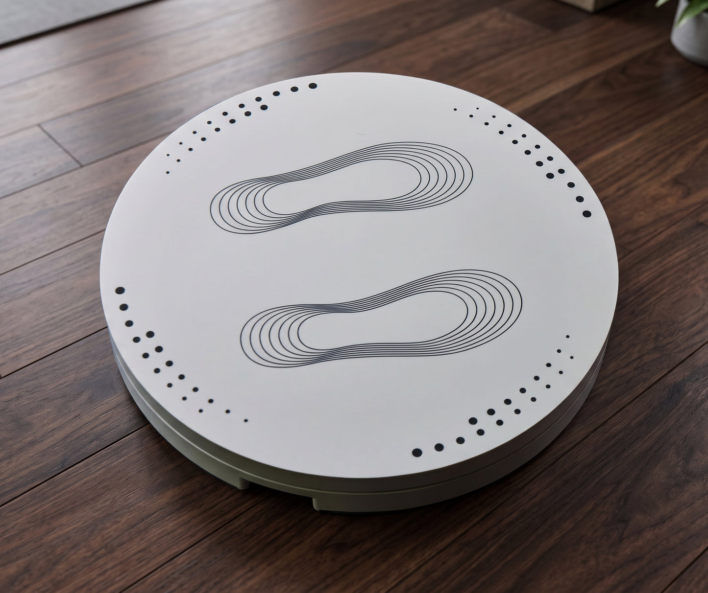 Close-up of the Morphiq rotating 3D body scanning platform